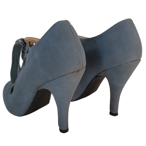 Elegant Blue Heels with Bow Detail - Picture 5 of 10